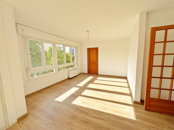 Appartement 4 pièce(s) 2 chambre(s) 74.61 m²