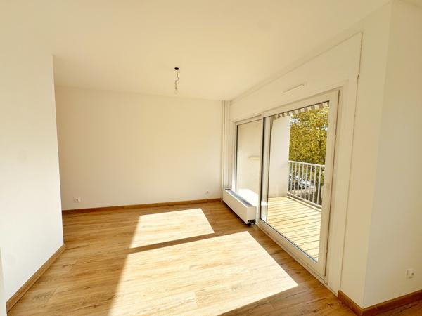 Appartement 4 pièce(s) 2 chambre(s) 74.61 m²