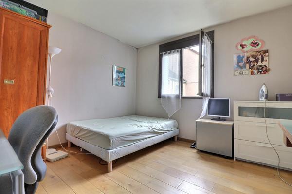 Maison Montigny Les Cormeilles 8 pièce(s) 130 m2+ garage