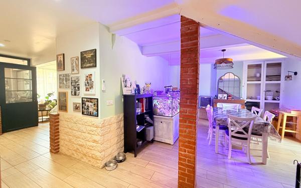 Maison à vendre    8 pièces • 265 m2 Lavernose-Lacasse