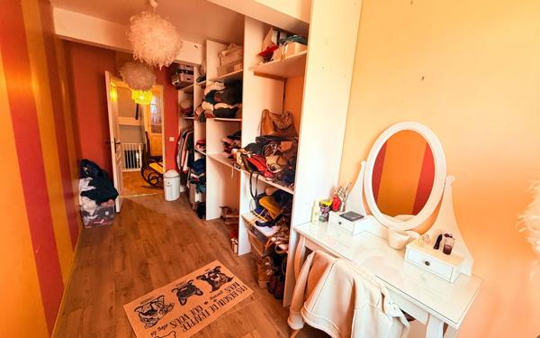 Maison à vendre    8 pièces • 265 m2 Lavernose-Lacasse