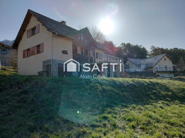 Chalet de 125m² sur 2 niveaux +appartement en rez de jardin de 42m² à finir sur 1060m² de terrain