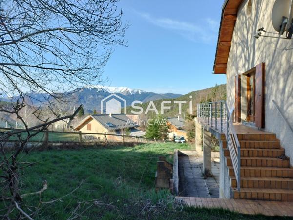 Chalet de 125m² sur 2 niveaux +appartement en rez de jardin de 42m² à finir sur 1060m² de terrain