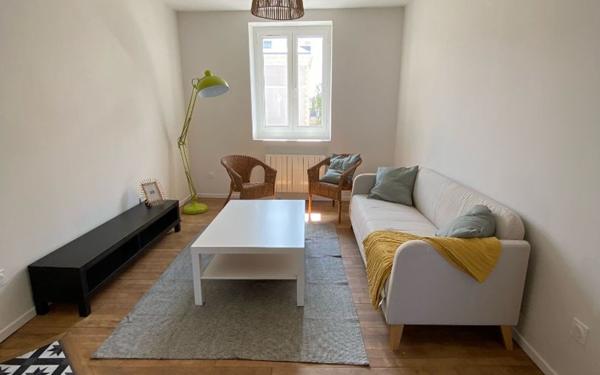 Appartement à louer    4 pièces •  Blois