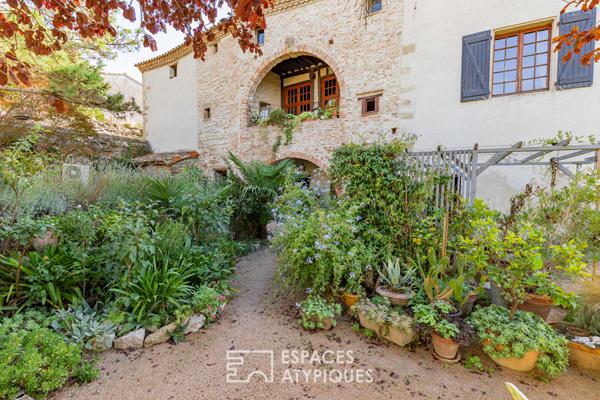 Demeure de caractère avec colombages, voûtes et jardin intimiste entre Carcassonne et Castelnaudary