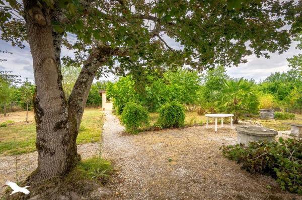 Maison 172 000 € Campsas 3 p 71 m² DPE F