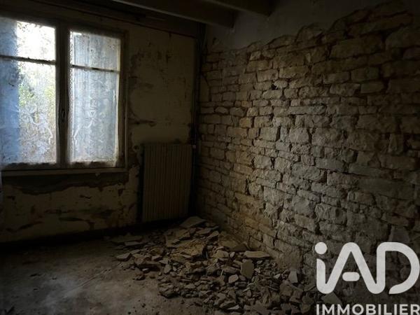 Maison à vendre 4 pièces 128 m² Saint-Coutant