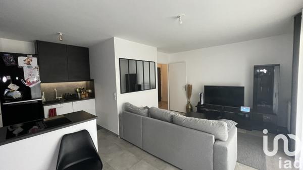 Appartement 3 pièces de 62 m² à Pontault-Combault (77340)