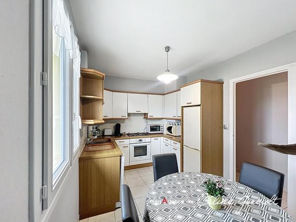 Maison à AVRANCHES, 50300 - 4 pièces 90m²