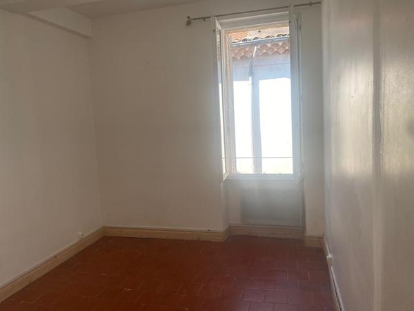 Appartement BEDARIEUX - 3 pièce(s) - 45.60m2