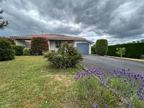 Un cocon de vie à Boulazac ! Jolie villa de plain-pied avec dépendance, tout confort, proche commerces et nature !