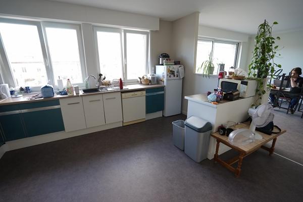 MARCQ EN BAROEUL - APPARTEMENT - T4