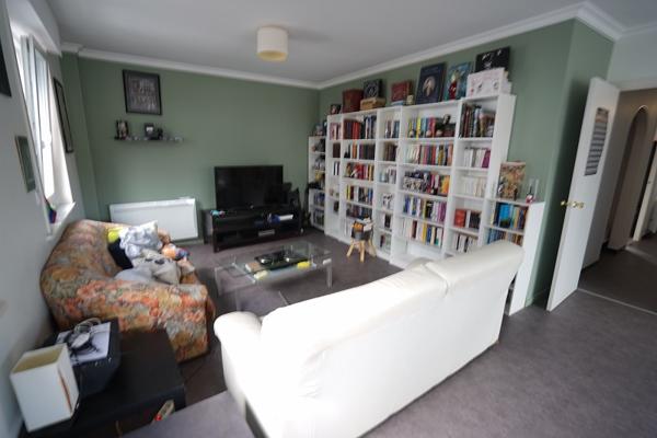 MARCQ EN BAROEUL - APPARTEMENT - T4