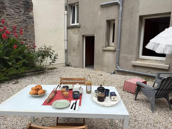 Appartement de charme  T2  40,67m2 reouvrance proche jardin des explorateur