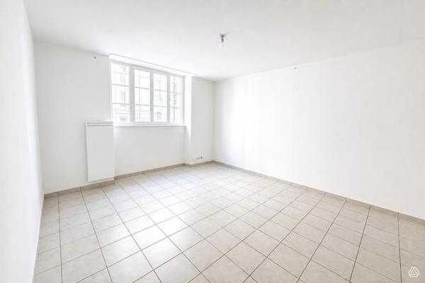 Appartement - Non meublé - Rue Saint Marc