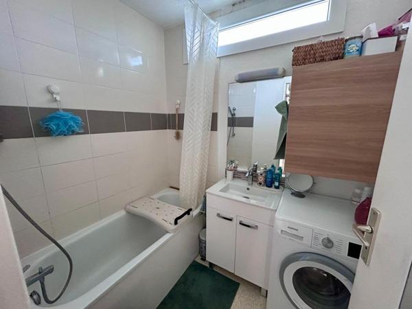 Appartement à FREJUS, 83600 - 3 pièces 58m²