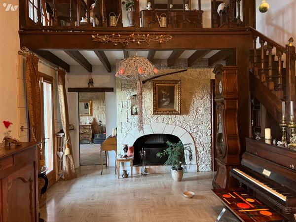 MAISON DE TYPE LANDAISE AVEC VUE DOMINANTE CASTELJALOUX