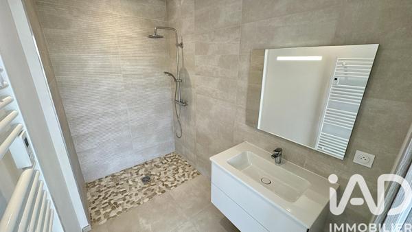 Maison à vendre 5 pièces 156 m² L'Isle-sur-la-Sorgue