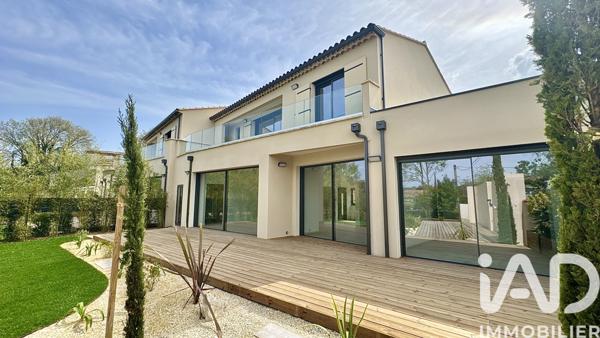 Maison à vendre 5 pièces 156 m² L'Isle-sur-la-Sorgue