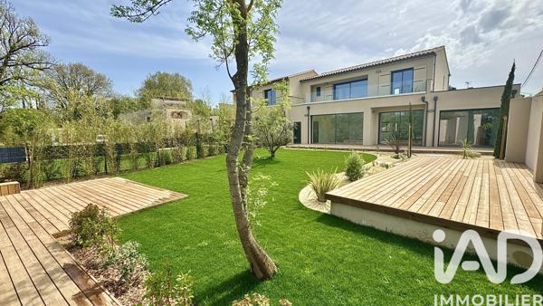 Maison à vendre 5 pièces 156 m² L'Isle-sur-la-Sorgue