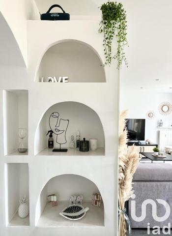 Appartement 3 pièces de 66 m² à Hyères (83400)