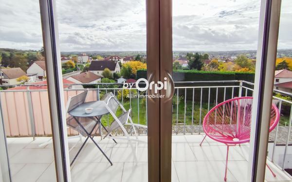 Appartement à vendre    3 pièces • 69,81 m2 Montluçon