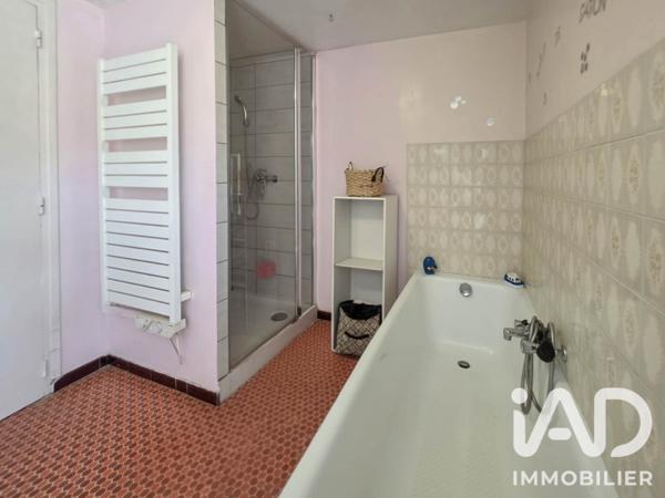 Maison à vendre 5 pièces 130 m² Salles-Curan