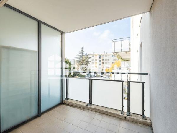 À vendre Studio 26.54 m² - Saint-priest 69800