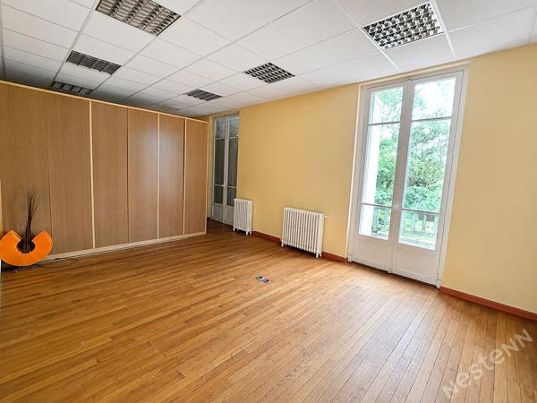 A vendre - Maison atypique avec gros potentiel aux portes de Lalinde !