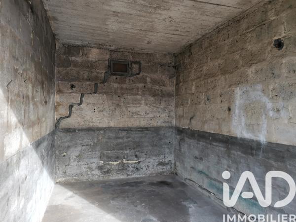 Parking à vendre 596 m² Saintes