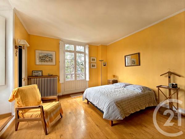 Maison à vendre  8 pièces - 280 m2 OINVILLE SUR MONTCIENT - 78