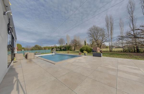 Maison contemporaine de 264m² refaite à neuf en 2023