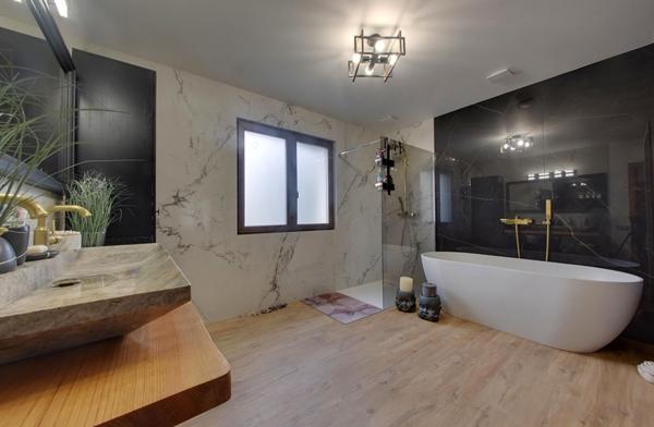 Maison contemporaine de 264m² refaite à neuf en 2023