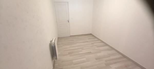 Appartement entièrement rénové et disponible