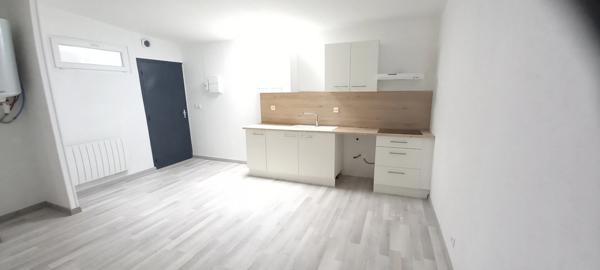Appartement entièrement rénové et disponible