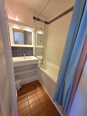 Studio à vendre 24m2 1 pièces Les angles (66)