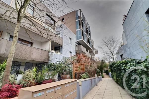 Appartement à vendre  3 pièces - 70 m2 LES LILAS - 93