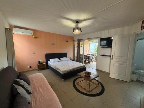 Appartement à louer    1 pièce • 23 m2 Saint-François