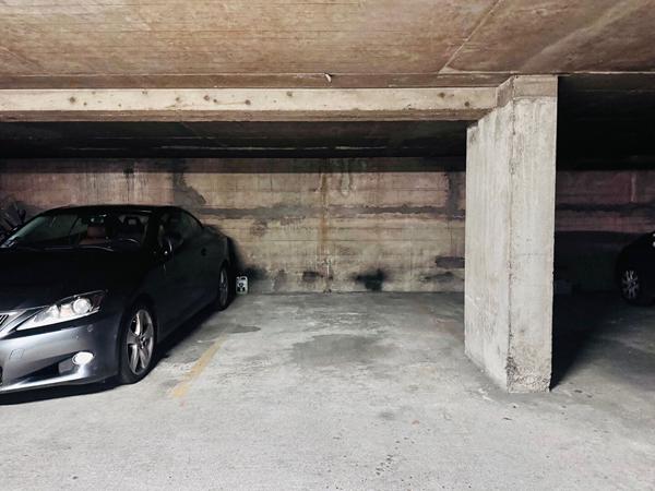 Place de Parking  Philippe Auguste