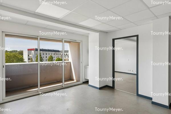BUREAUX A LOUER OU A VENDRE - LORMONT