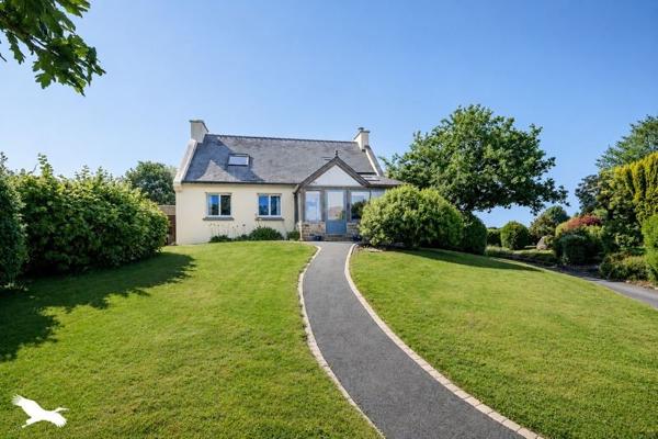 Maison à vendre 218 325 € Bodilis 5 p 110 m² DPE D