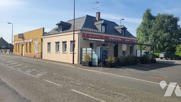 Restaurant cabaret guiguette