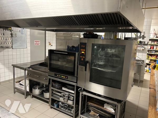 Restaurant cabaret guiguette