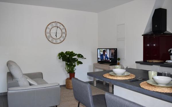 Maison à vendre    5 pièces •  Sébazac-Concourès