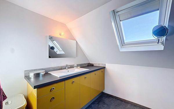 Maison à vendre    5 pièces •  Sébazac-Concourès