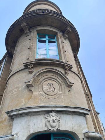 Immeuble dans Sedan