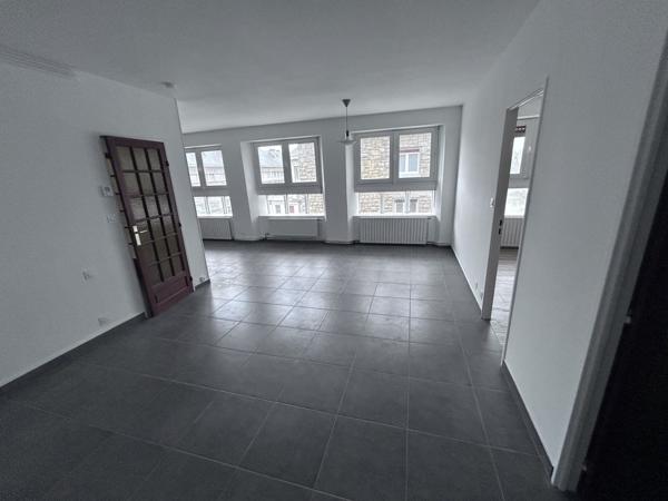 Immeuble dans Sedan
