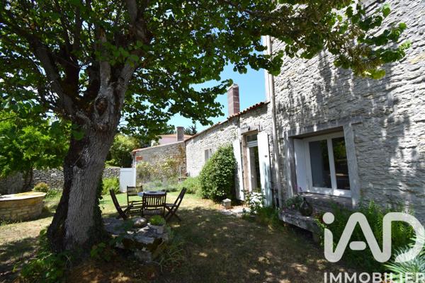 Maison à vendre 9 pièces 175 m² Saint-Pierre-d'Oléron