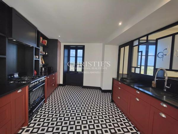 ILE DE RE- VILLA ET SON ANNEXE AVEC VUE PANORAMIQUE SUR LES MARAIS