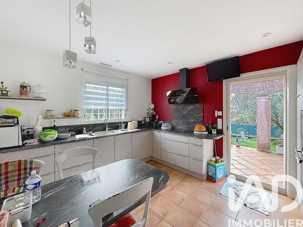 Maison à vendre 5 pièces 122 m² Gignac